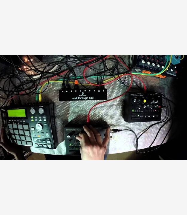 DTM・DAW Erica Synths MIDI-Thru Box MIDI Thru Box - Erica Synths